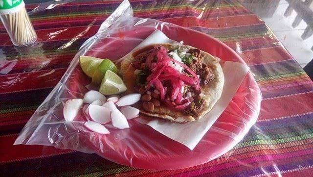 Birria Aztlan | restaurant | 22710, Av. Rampa Quetzalcoatl 7516, Colinas de Aragon, 22710 Rosarito, B.C., Mexico | 016194084908 OR +52 619 408 4908