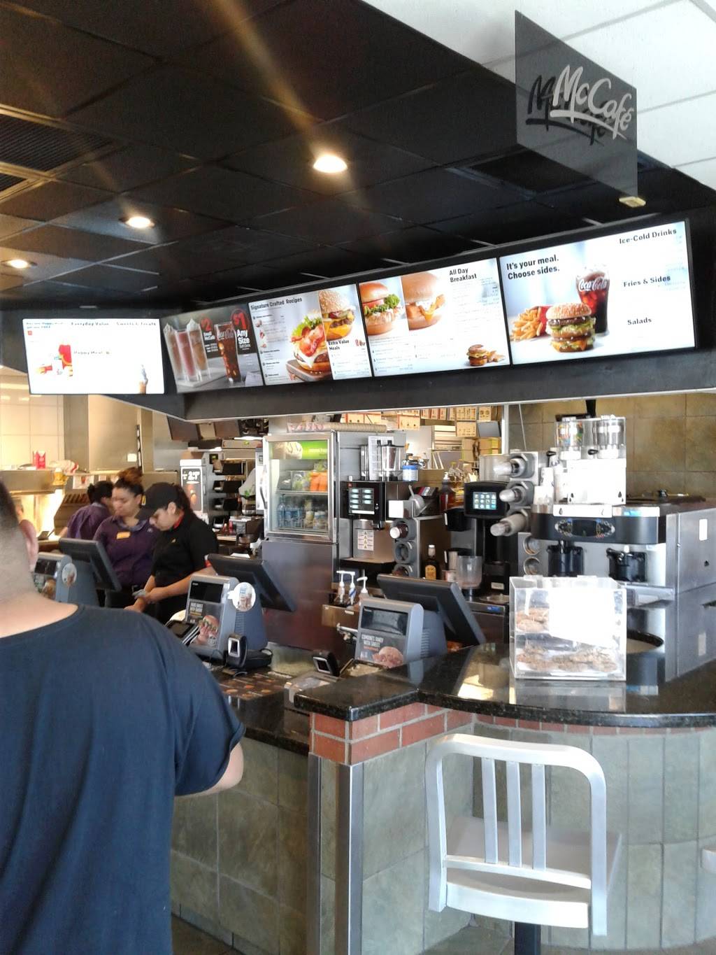 McDonalds | cafe | 11125 East Riggs Road, Sun Lakes, AZ 85248, USA | 4808024224 OR +1 480-802-4224