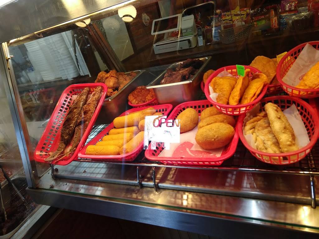 La Olla Criolla | restaurant | 1584 E Main St, Rochester, NY 14609, USA | 5852704757 OR +1 585-270-4757