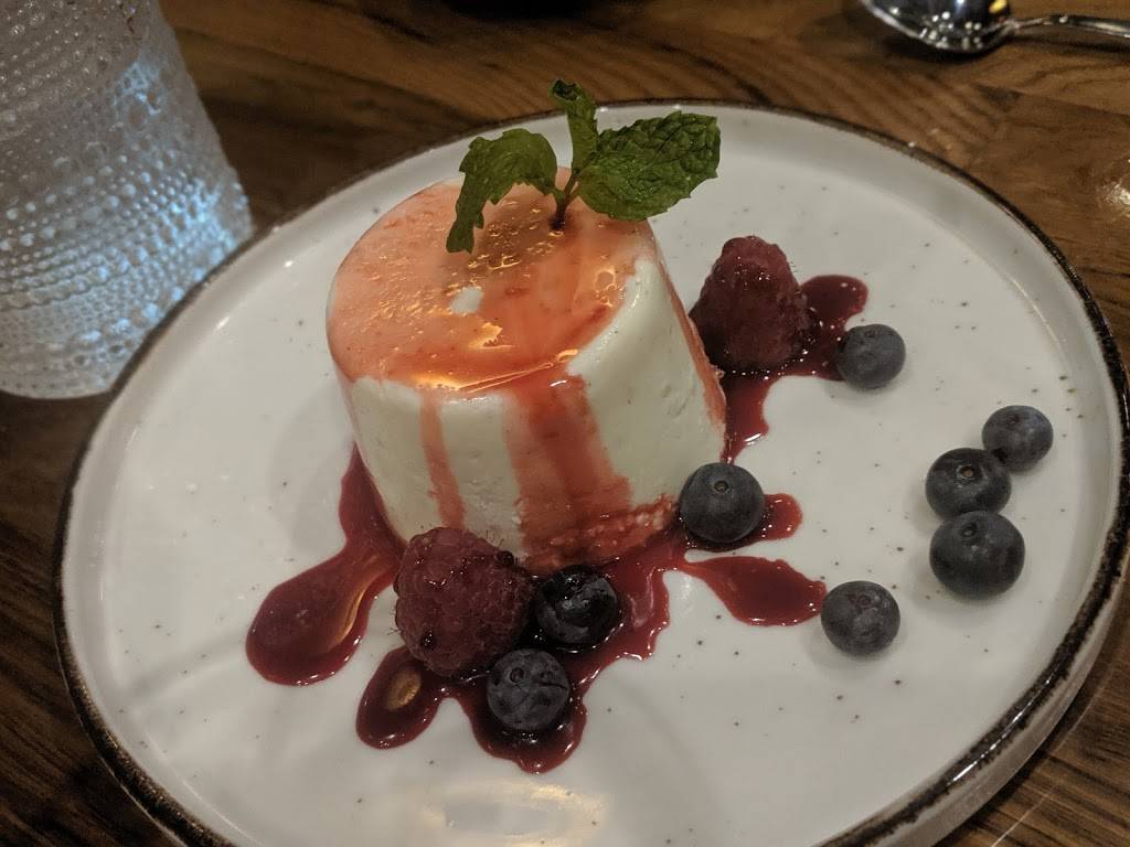 Agora Tysons | restaurant | 7911 Westpark Dr, Tysons, VA 22102, USA | 7036638737 OR +1 703-663-8737