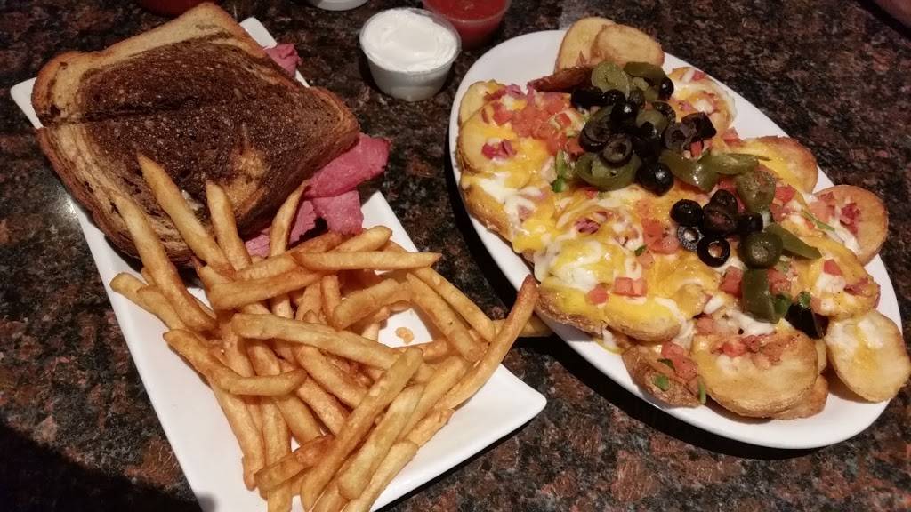 Mulligans Irish Pub & Grill | restaurant | 8933 S 27th St, Franklin, WI 53132, USA | 4143040300 OR +1 414-304-0300