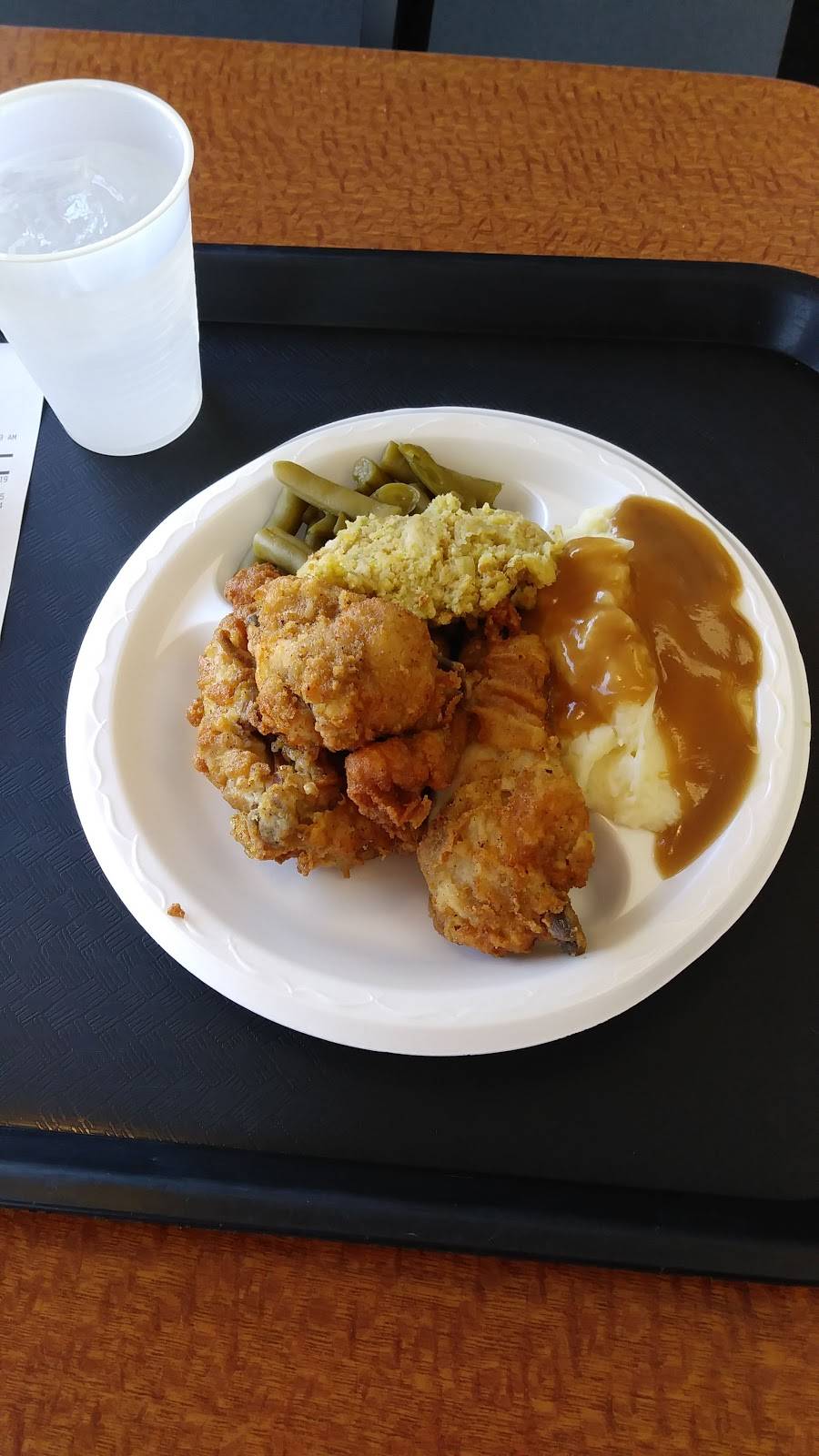 KFC | restaurant | 2237 E Sunshine St, Springfield, MO 65804, USA | 4178829373 OR +1 417-882-9373