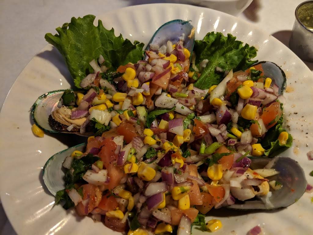 Tumi | restaurant | 2727 W Fullerton Ave, Chicago, IL 60647, USA | 7736973209 OR +1 773-697-3209