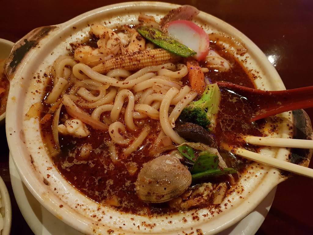 Oyama Sushi & Steakhouse | restaurant | 5350 Council St NE, Cedar Rapids, IA 52402, USA | 3198321800 OR +1 319-832-1800