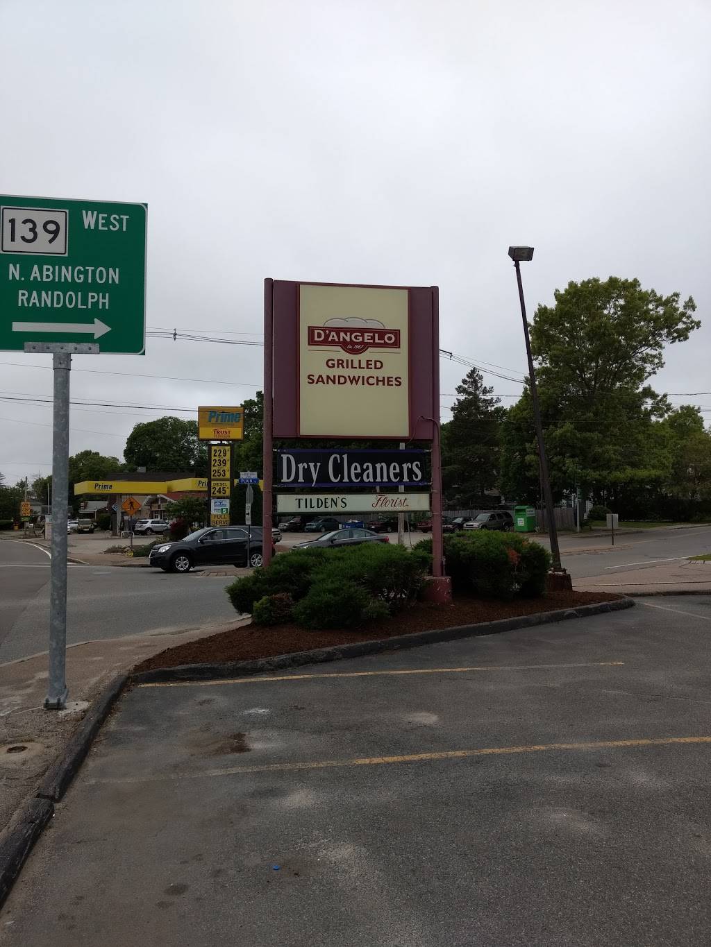 DAngelo Grilled Sandwiches | restaurant | 144 Market St, Rockland, MA 02370, USA | 7818781030 OR +1 781-878-1030