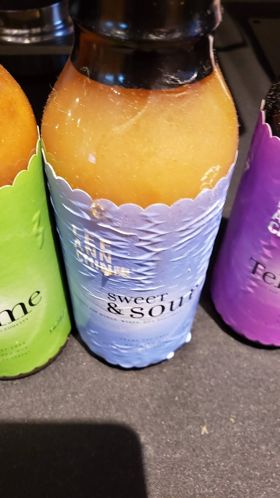 Leeann Chin | meal delivery | 4721 US-61, White Bear Lake, MN 55110, USA | 6516538815 OR +1 651-653-8815