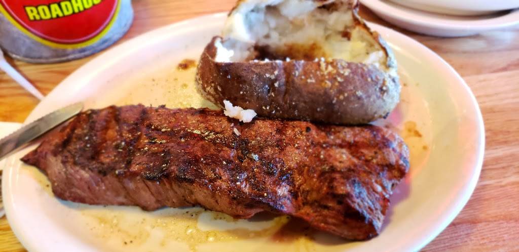 Logans Roadhouse | restaurant | 2840 E Franklin Blvd, Gastonia, NC 28054, USA | 7048699288 OR +1 704-869-9288