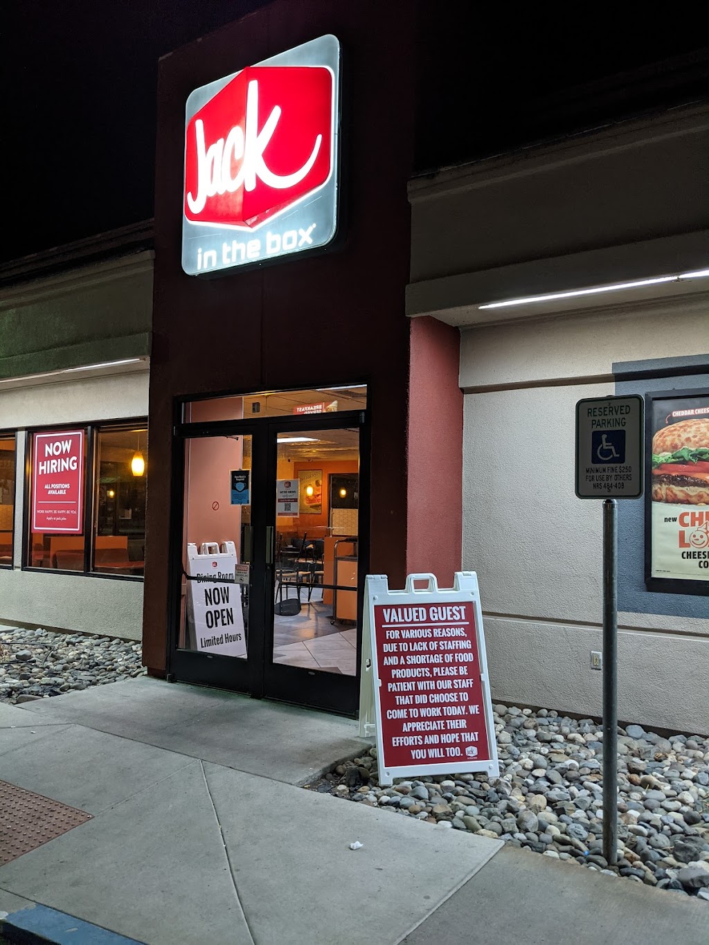 Jack in the Box | restaurant | 55 S Taylor St, Fallon, NV 89406, USA | 7753602607 OR +1 775-360-2607
