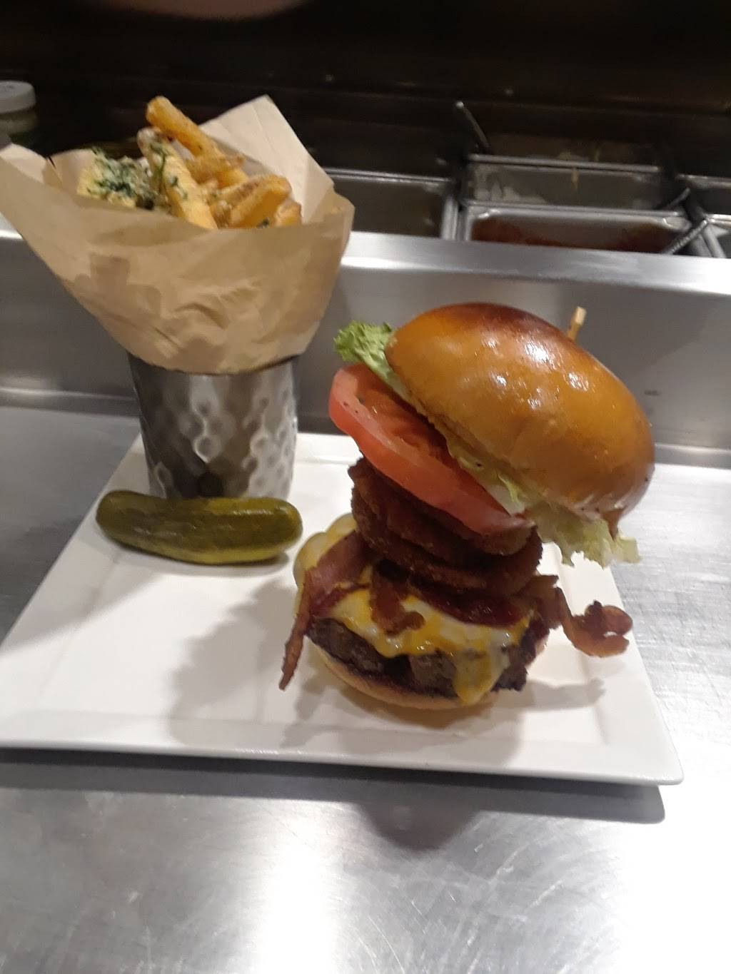 The Pub by Wegmans | restaurant | 1 Village Drive, King of Prussia, PA 19406, USA | 4846903560 OR +1 484-690-3560