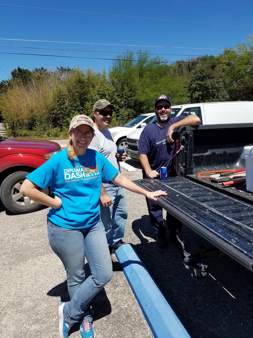 American Legion 410 Veterans Bar and Grill | restaurant | 147 Legion Dr, Lakehills, TX 78063, USA | 8306121034 OR +1 830-612-1034