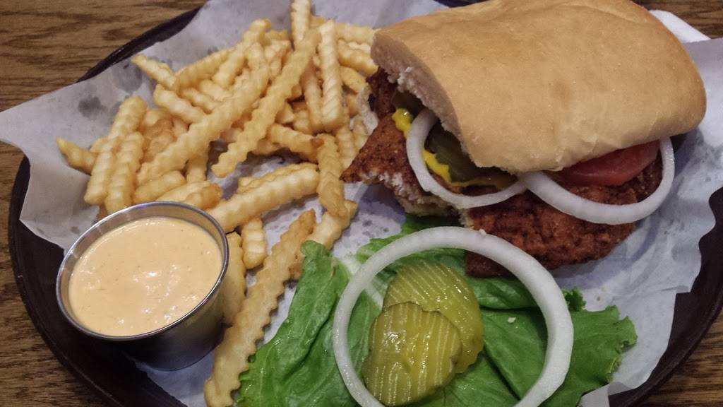 Westside Bar & Grille | restaurant | 127 S Chestnut Ave, Earlham, IA 50072, USA | 5157582916 OR +1 515-758-2916