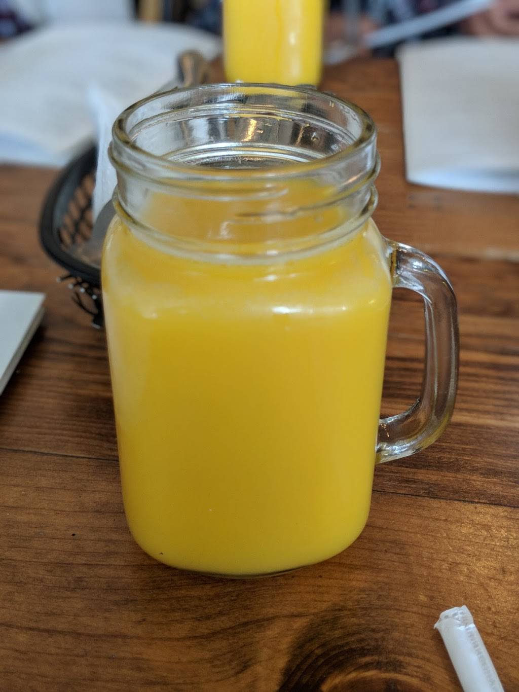 Town & Country Cafe | cafe | 27 W 10th St, Tracy, CA 95376, USA | 2098356751 OR +1 209-835-6751