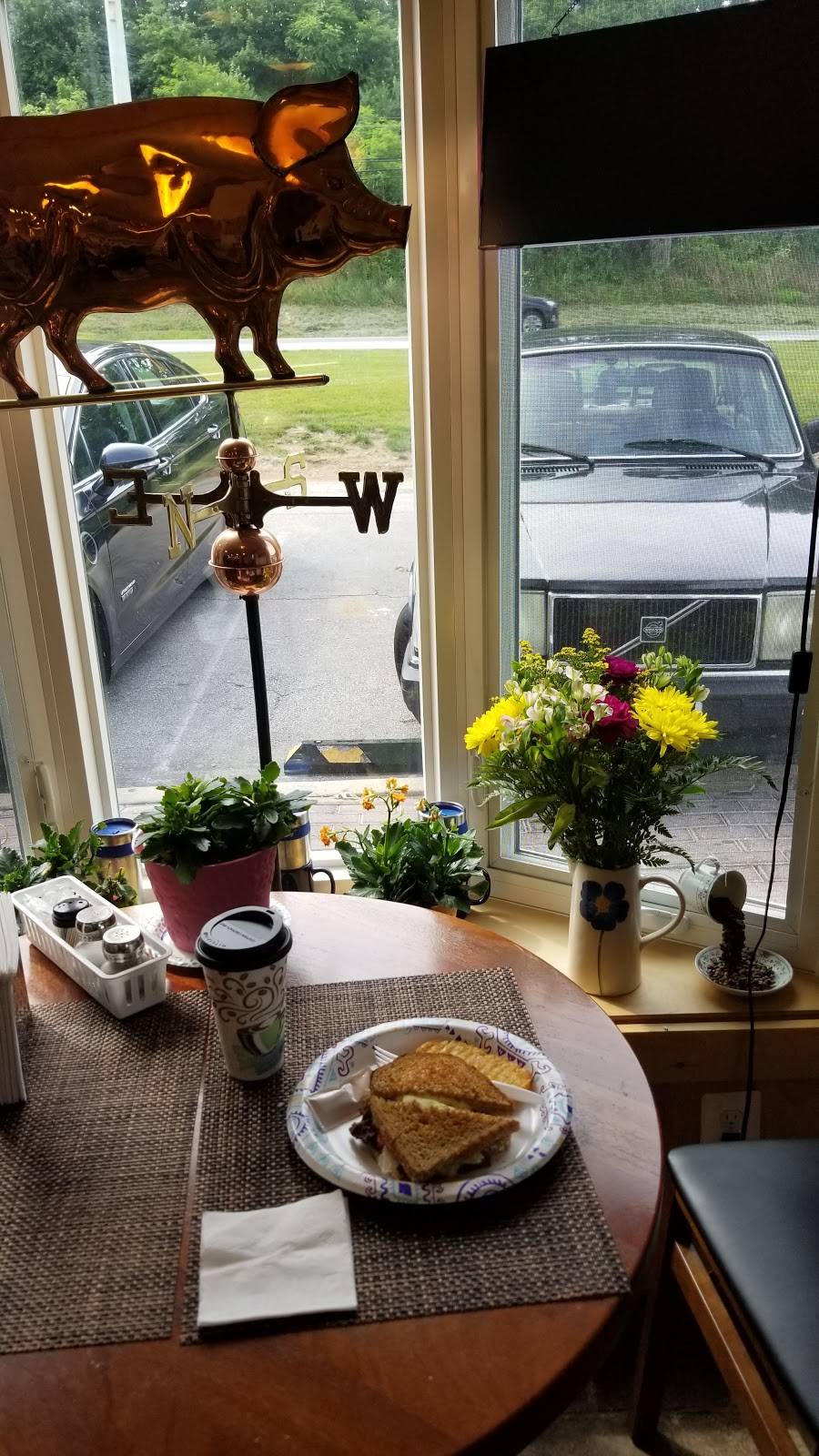 Pork and Beans Store at Hahns of Westminster | restaurant | 440 Hahn Rd, Westminster, MD 21157, USA | 4108484200 OR +1 410-848-4200