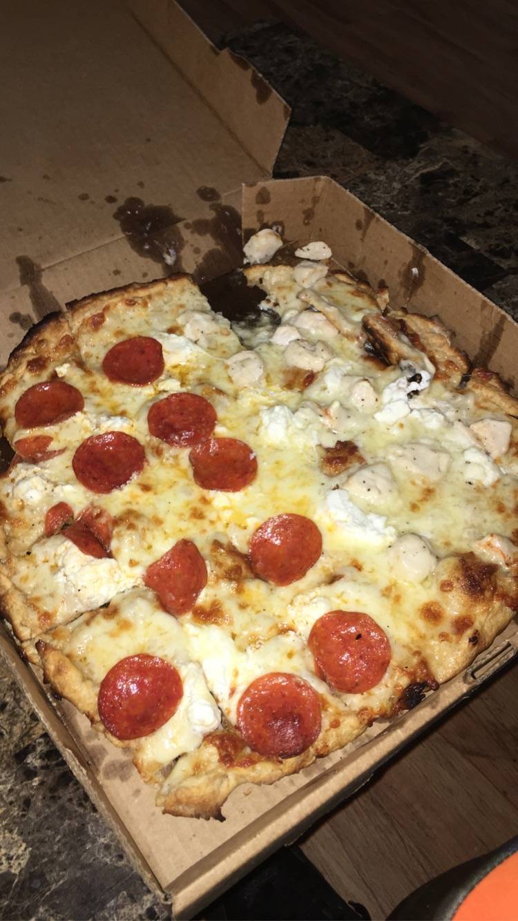 Camillis Pizza | restaurant | 927 Park Ave, Lake Park, FL 33403, USA | 5618443424 OR +1 561-844-3424