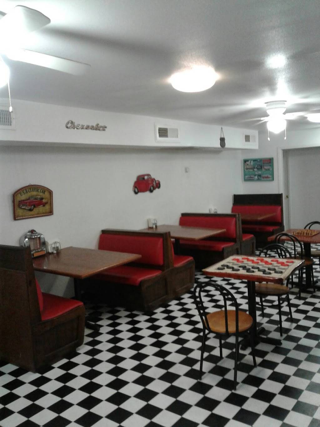 Classic Burger | restaurant | 4515 Mowery Rd, Houston, TX 77047, USA | 7132399828 OR +1 713-239-9828