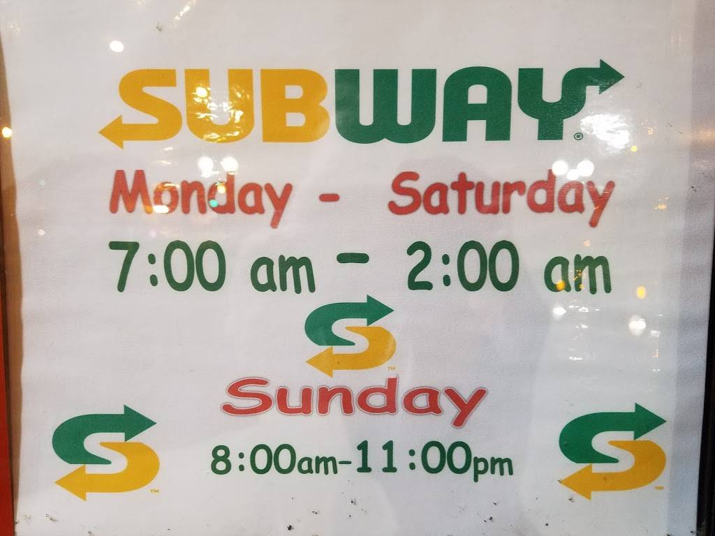 Subway Restaurants | restaurant | 1427 W Montrose Ave, Chicago, IL 60613, USA | 7734721050 OR +1 773-472-1050