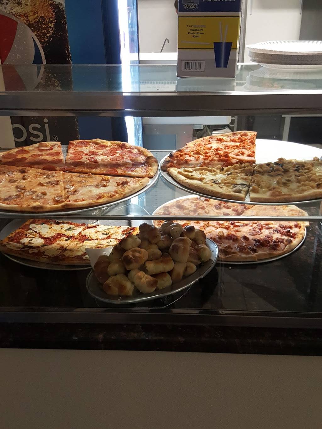 Champions Chicken & Pizza Restaurant | restaurant | 457 Main St, City of Orange, NJ 07050, USA | 9736772220 OR +1 973-677-2220