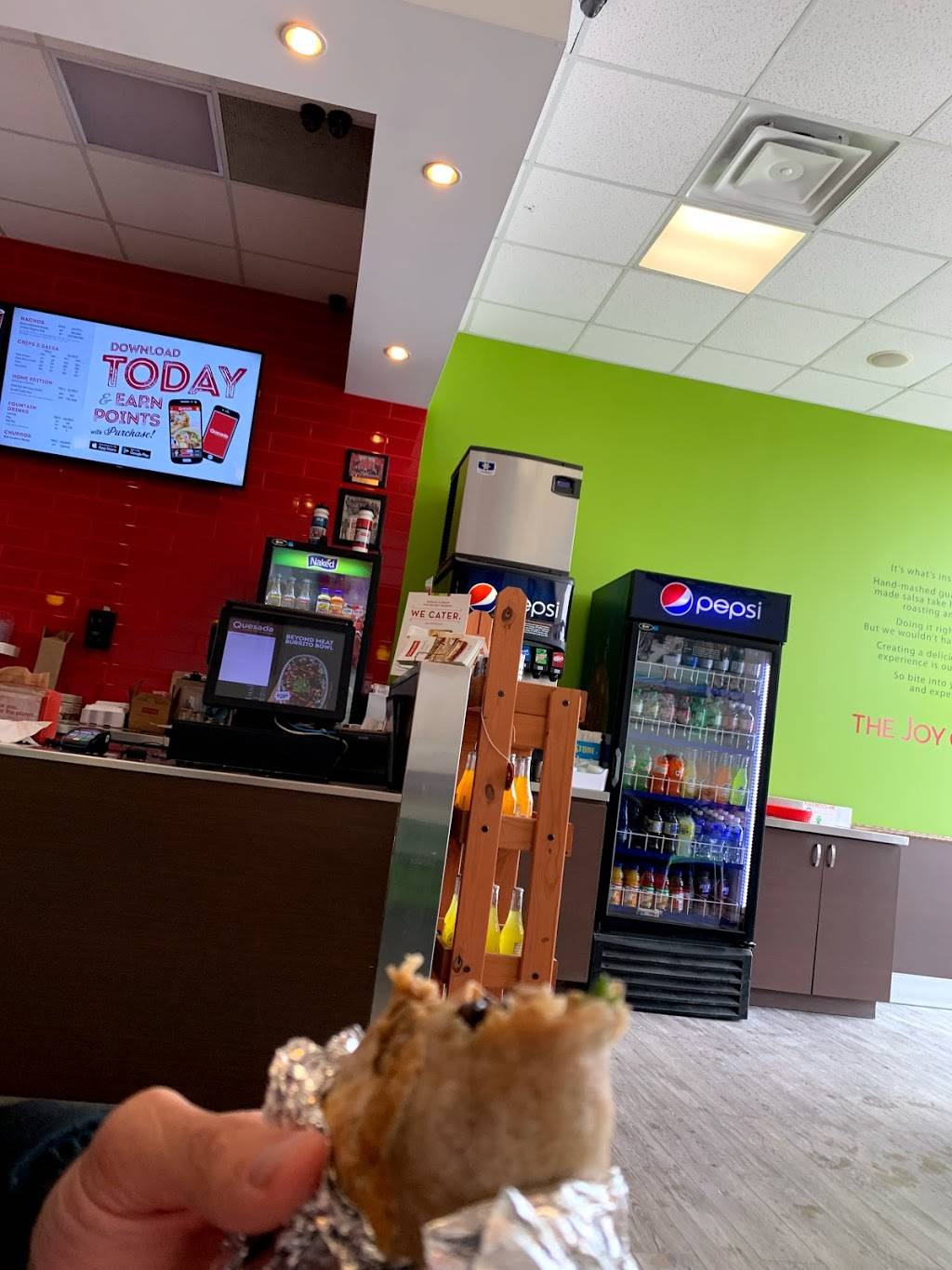 Quesada Burritos & Tacos | restaurant | 642 Yonge St #3, Barrie, ON L4N 4E6, Canada | 7057375225 OR +1 705-737-5225