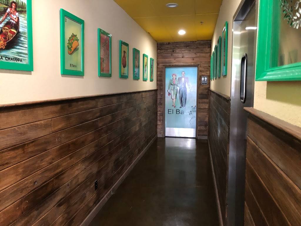 Flakos Takos | restaurant | 3328 Coach Ln, Cameron Park, CA 95682, USA | 5305584177 OR +1 530-558-4177