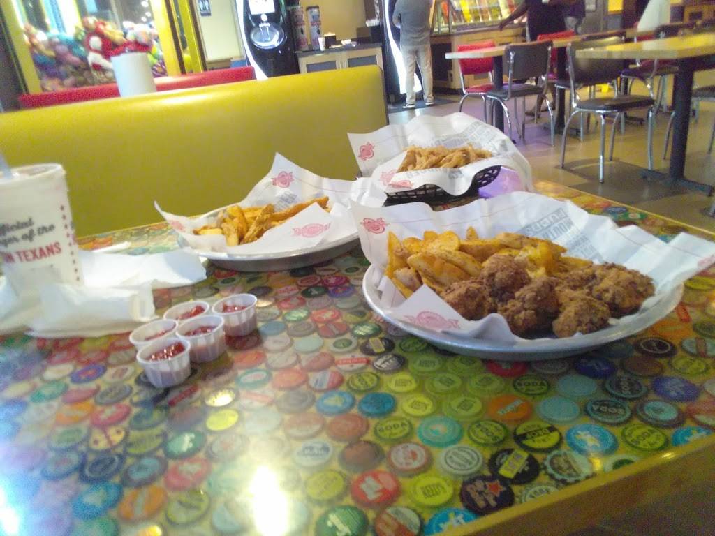 Fuddruckers | restaurant | 1100 Louisiana St a080, Houston, TX 77002, USA | 7135881769 OR +1 713-588-1769