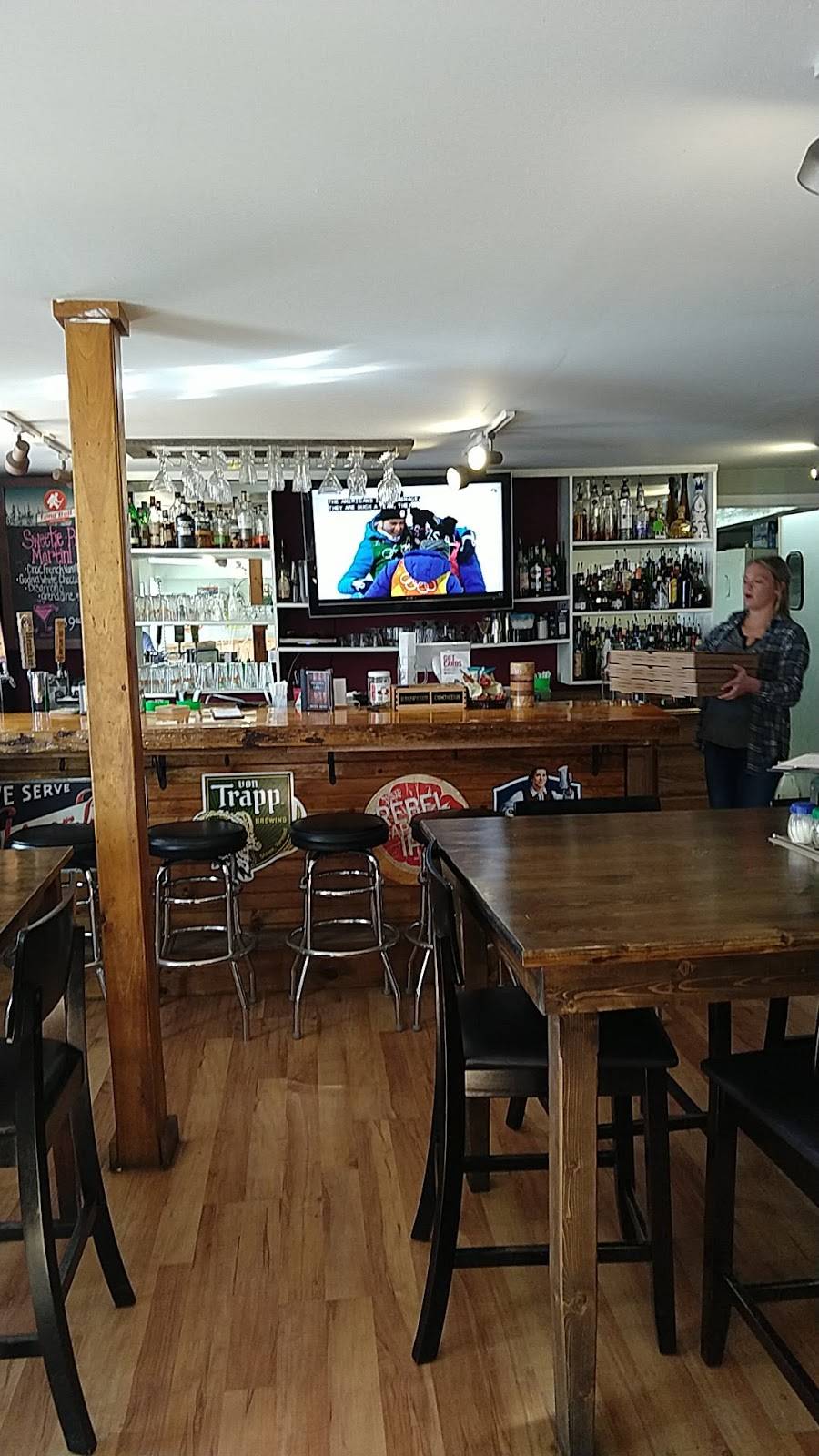 Main Crust Co. Pizzeria | restaurant | 135 Main St, Marlborough, NH 03455, USA | 6038764500 OR +1 603-876-4500