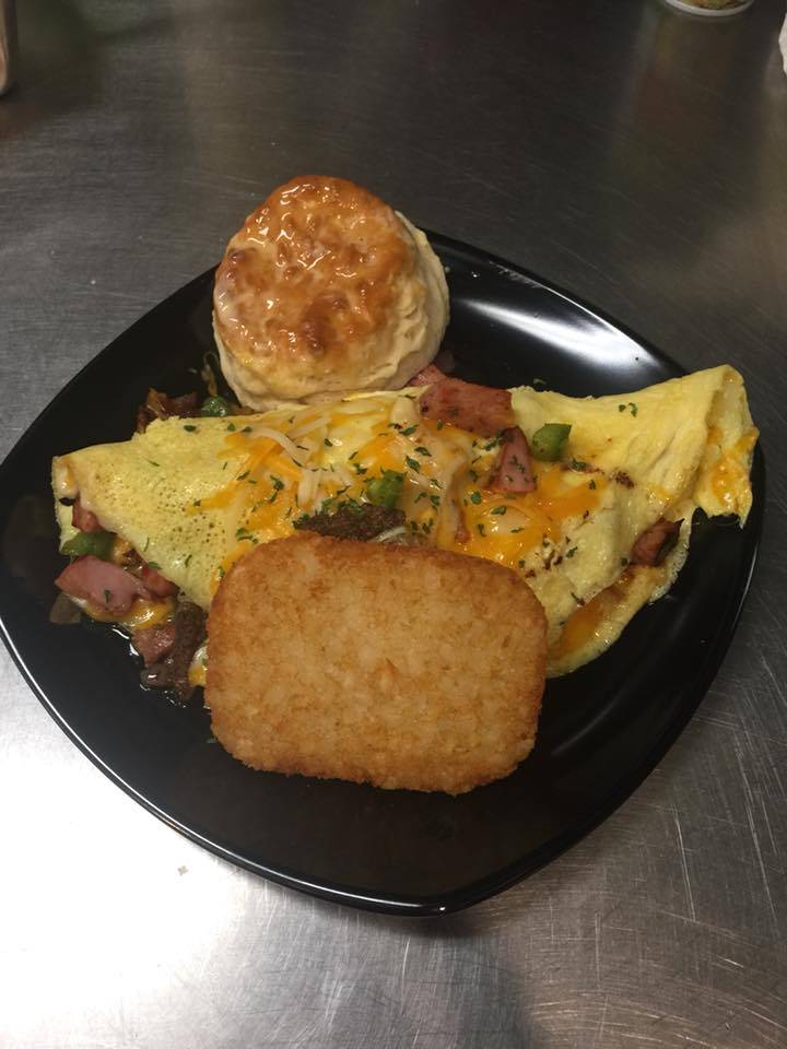 No Wake Market And Grill | restaurant | 1183 Sharps Chapel Rd, Sharps Chapel, TN 37866, USA | 8652783834 OR +1 865-278-3834