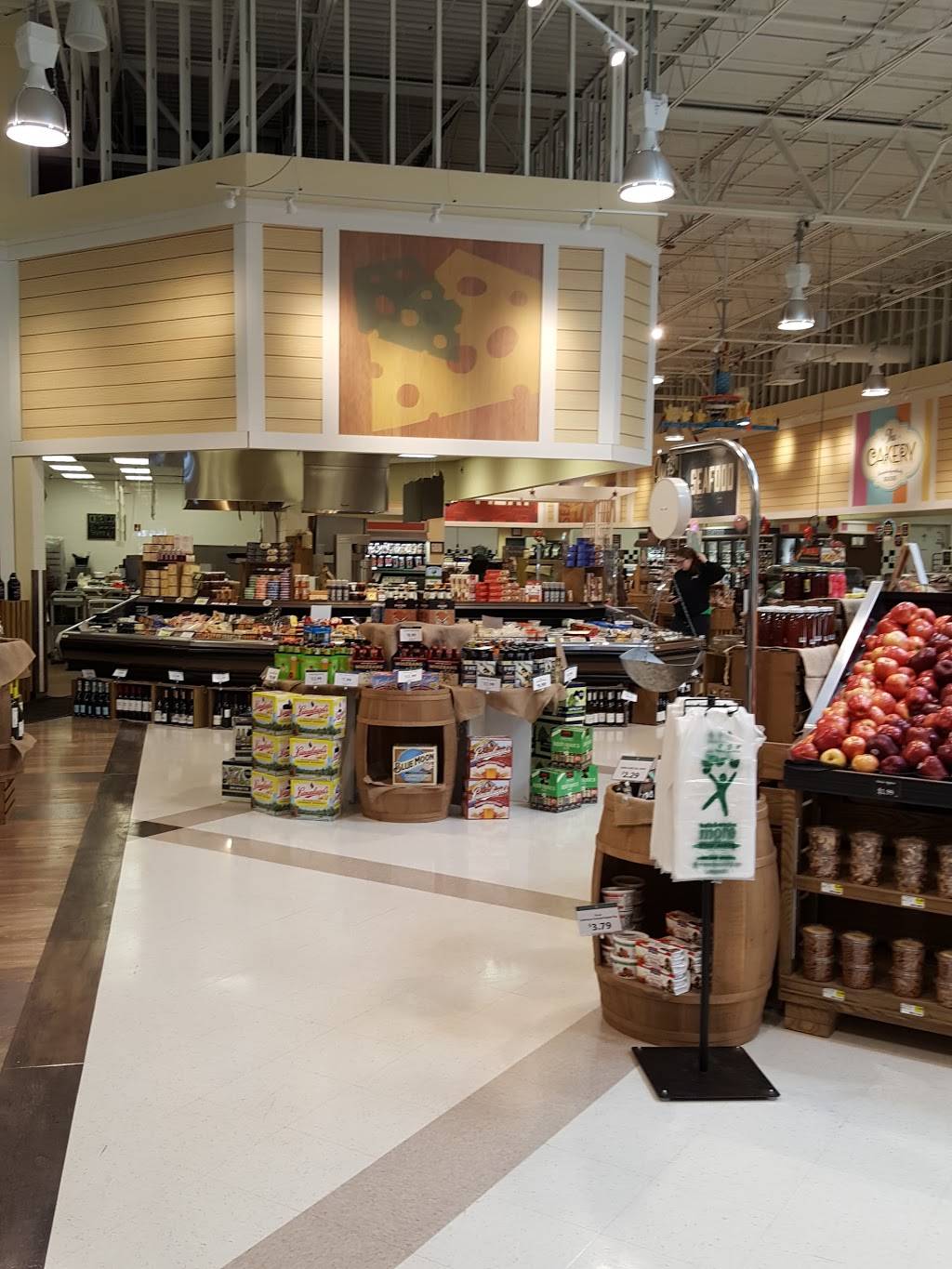 Lowes Foods on NC Hwy 127 | bakery | 2631 NC-127, Hickory, NC 28602, USA | 8282941555 OR +1 828-294-1555