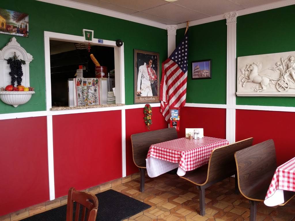 Joes Pizza | meal takeaway | 530 W Wise Rd, Schaumburg, IL 60193, USA | 8475242204 OR +1 847-524-2204