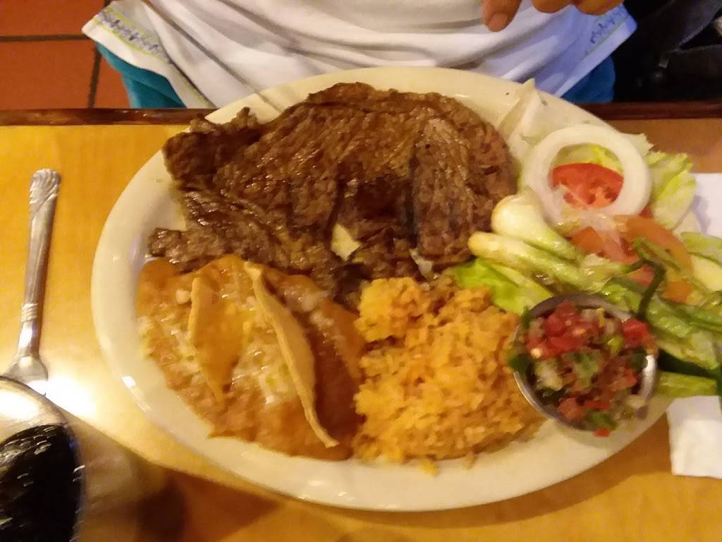 Las Vigas Steak Ranch | restaurant | 180 W Loma St, Nogales, AZ 85621, USA | 5202876641 OR +1 520-287-6641
