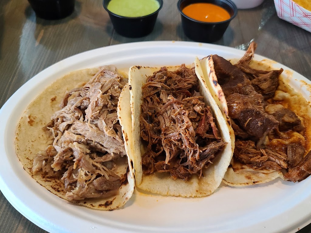 Nacho-N-Taco Taqueria | restaurant | 318 Miracle Strip Pkwy SW, Fort Walton Beach, FL 32548, USA | 8502264400 OR +1 850-226-4400