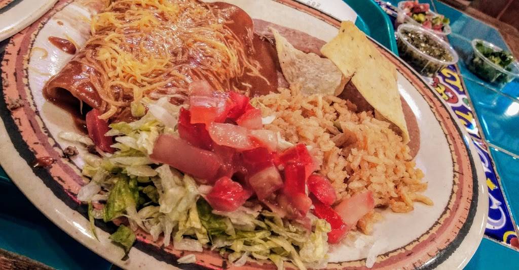 Rosas Café & Tortilla Factory | restaurant | 1720 Scott Blvd, Temple, TX 76504, USA | 2545310513 OR +1 254-531-0513