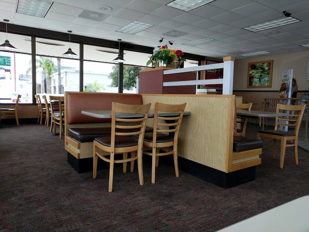 Wendys | restaurant | 9290 Clairemont Mesa Blvd, San Diego, CA 92123, USA | 8582788530 OR +1 858-278-8530