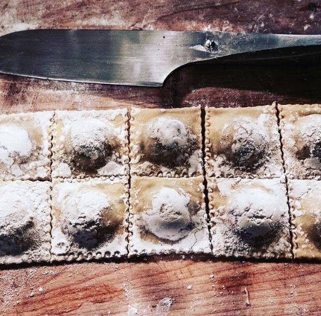 Restaurant Au Galop | restaurant | 100 Chemin de Laprairie, Bromont, QC J2L 2N6, Canada | 4503302882 OR +1 450-330-2882