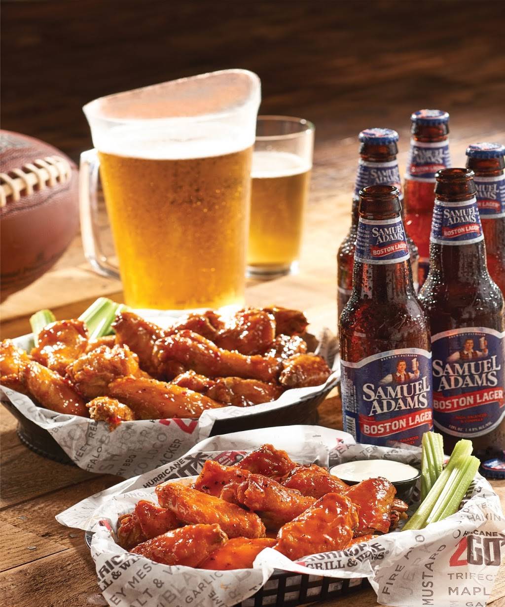 Hurricane Grill & Wings | meal takeaway | 995 NE Jensen Beach Blvd, Jensen Beach, FL 34957, USA | 7723340001 OR +1 772-334-0001