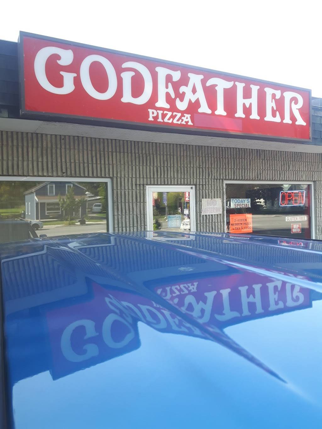 Godfather Pizza | restaurant | 950 Queen St, Kincardine, ON N2Z 2Y2, Canada | 5193964444 OR +1 519-396-4444