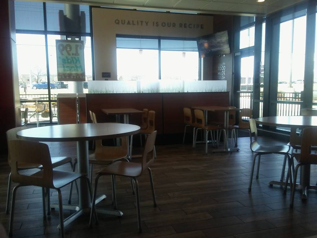 Wendys | restaurant | 2638 Scottsville Rd, Bowling Green, KY 42104, USA | 2707812580 OR +1 270-781-2580