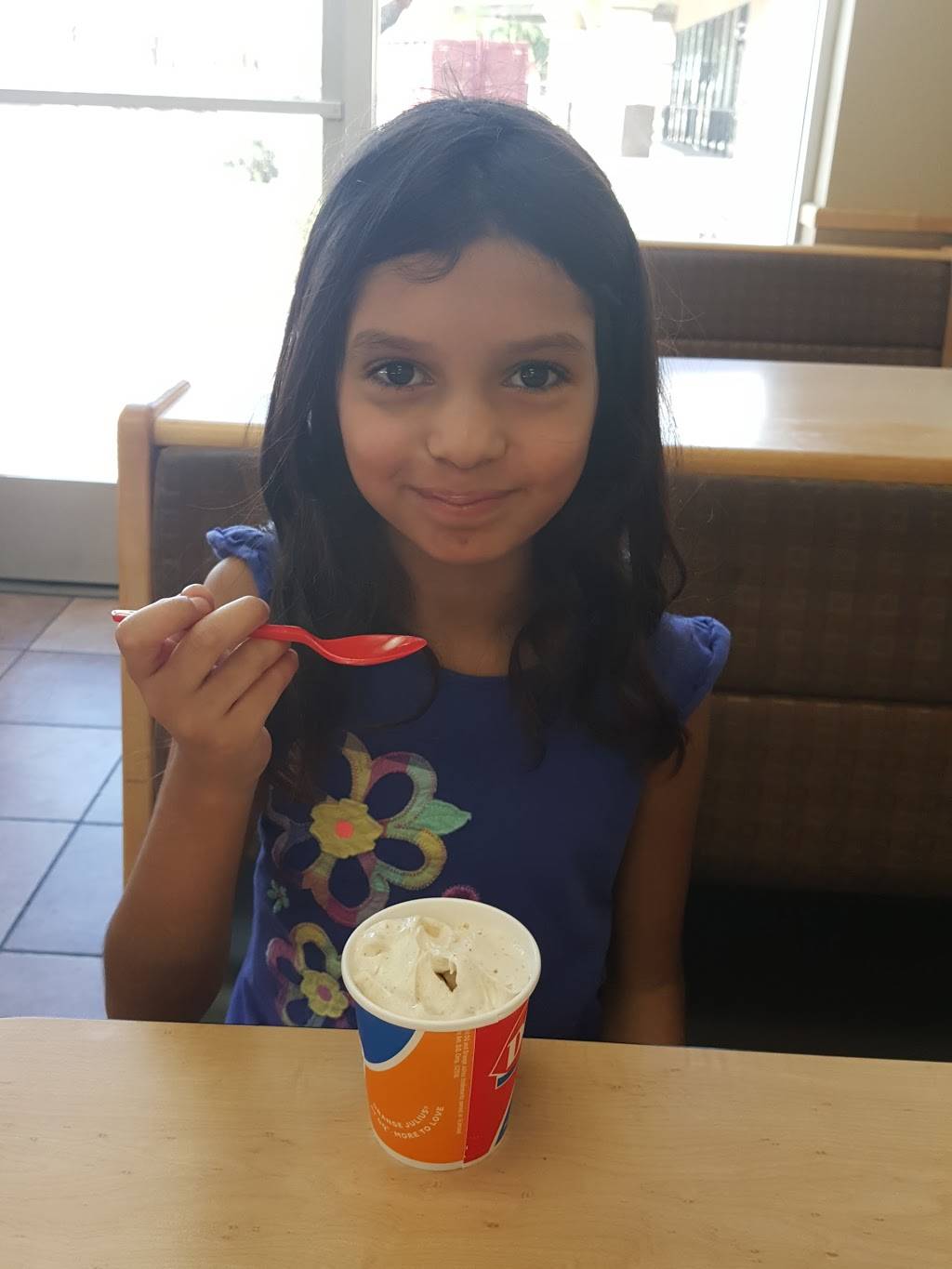 Dairy Queen | restaurant | 3905 N 107th Ave, Avondale, AZ 85392, USA | 6237725997 OR +1 623-772-5997