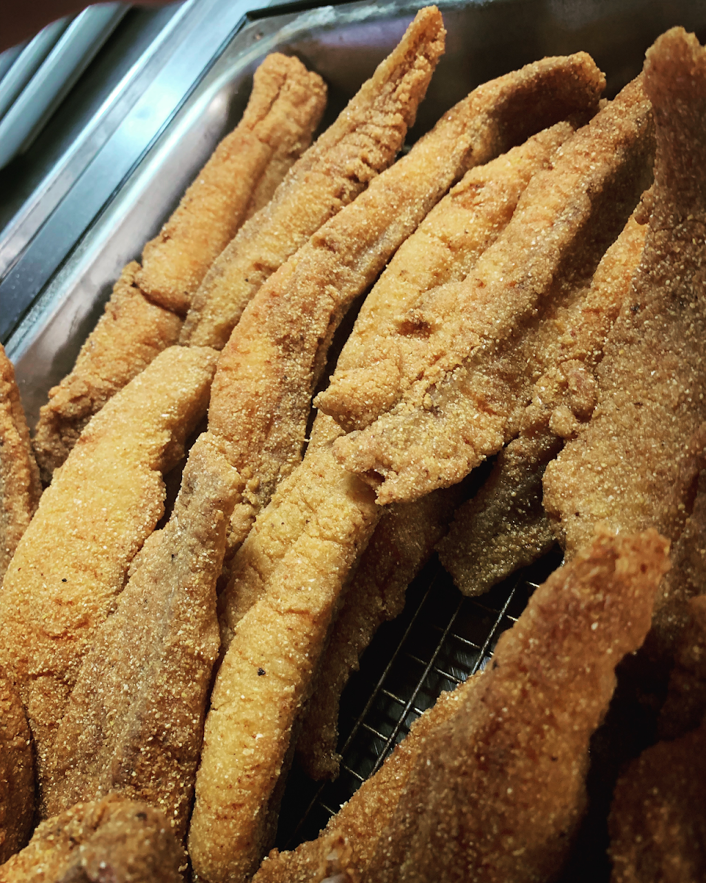 Double Barrel Restaurant & Catering Co. | restaurant | 825 N Gloster St, Tupelo, MS 38804, USA | 6622605188 OR +1 662-260-5188