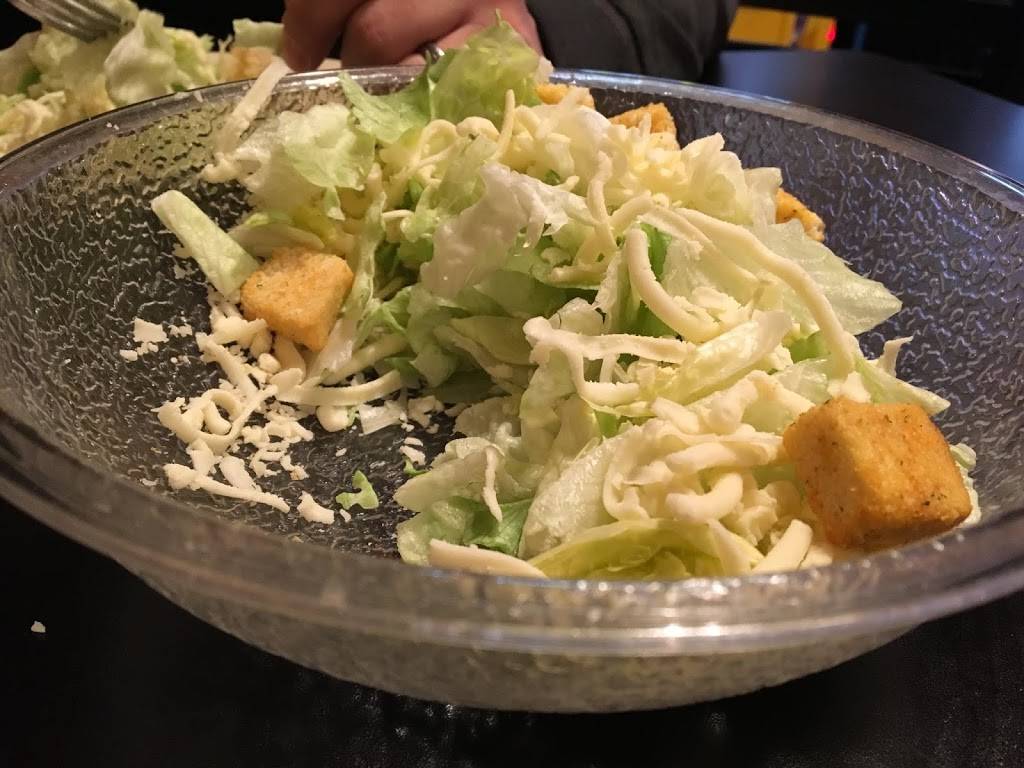 St. Louis Pizza & Wings | restaurant | 4925 Hampton Ave, St. Louis, MO 63109, USA | 3143535353 OR +1 314-353-5353