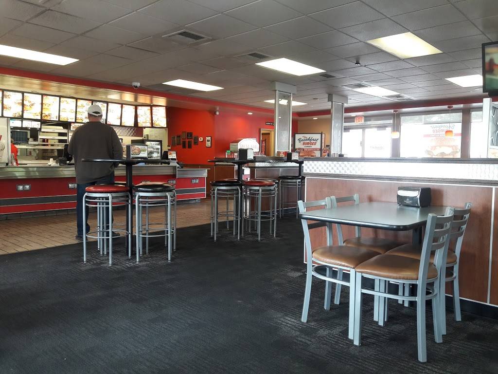 Carls Jr. | restaurant | 1037 Vine St, Healdsburg, CA 95448, USA | 7074318762 OR +1 707-431-8762