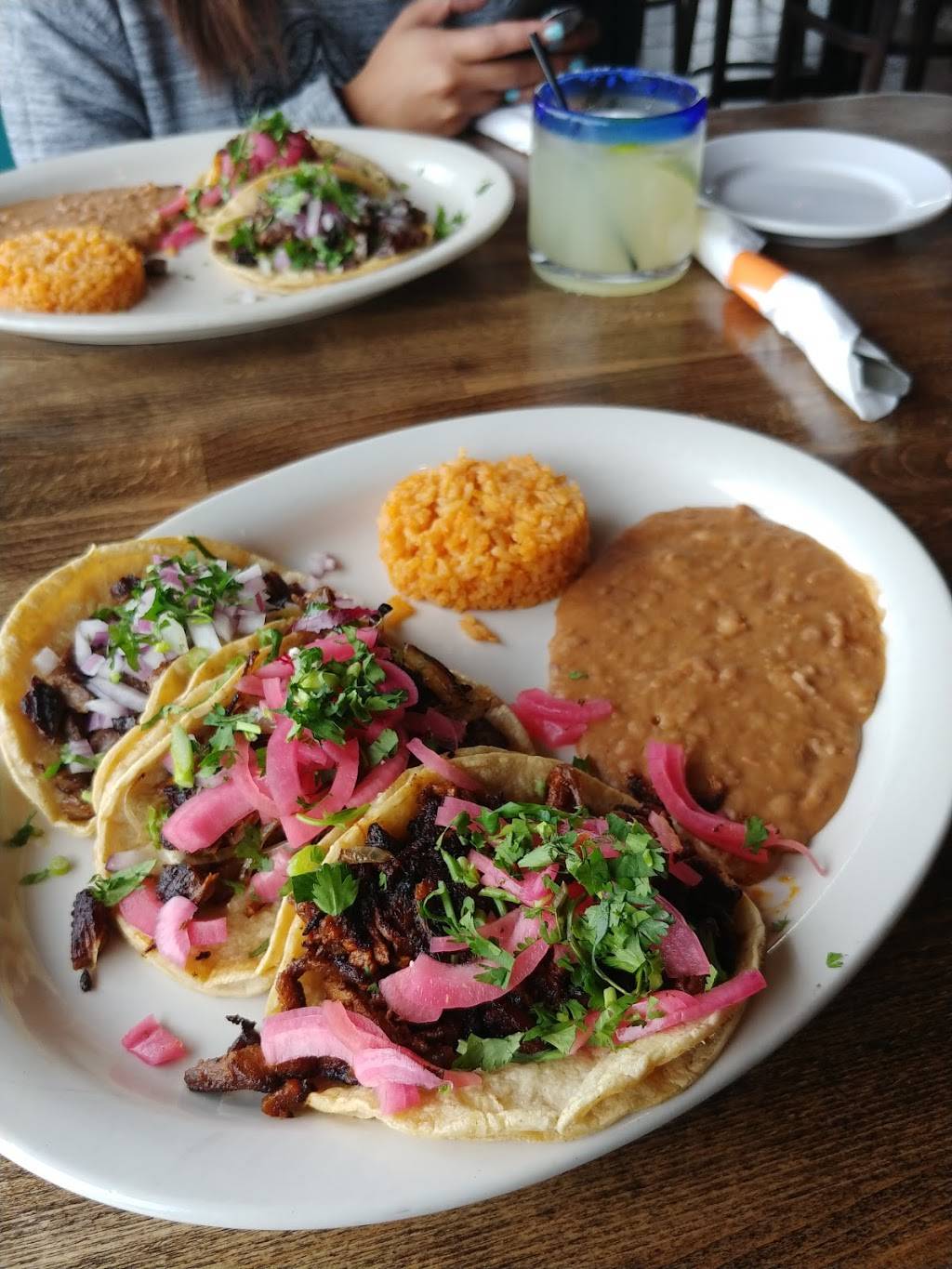 Cafe El Tapatio | restaurant | 9707 N Milwaukee Ave, Glenview, IL 60025, USA | 2244705120 OR +1 224-470-5120