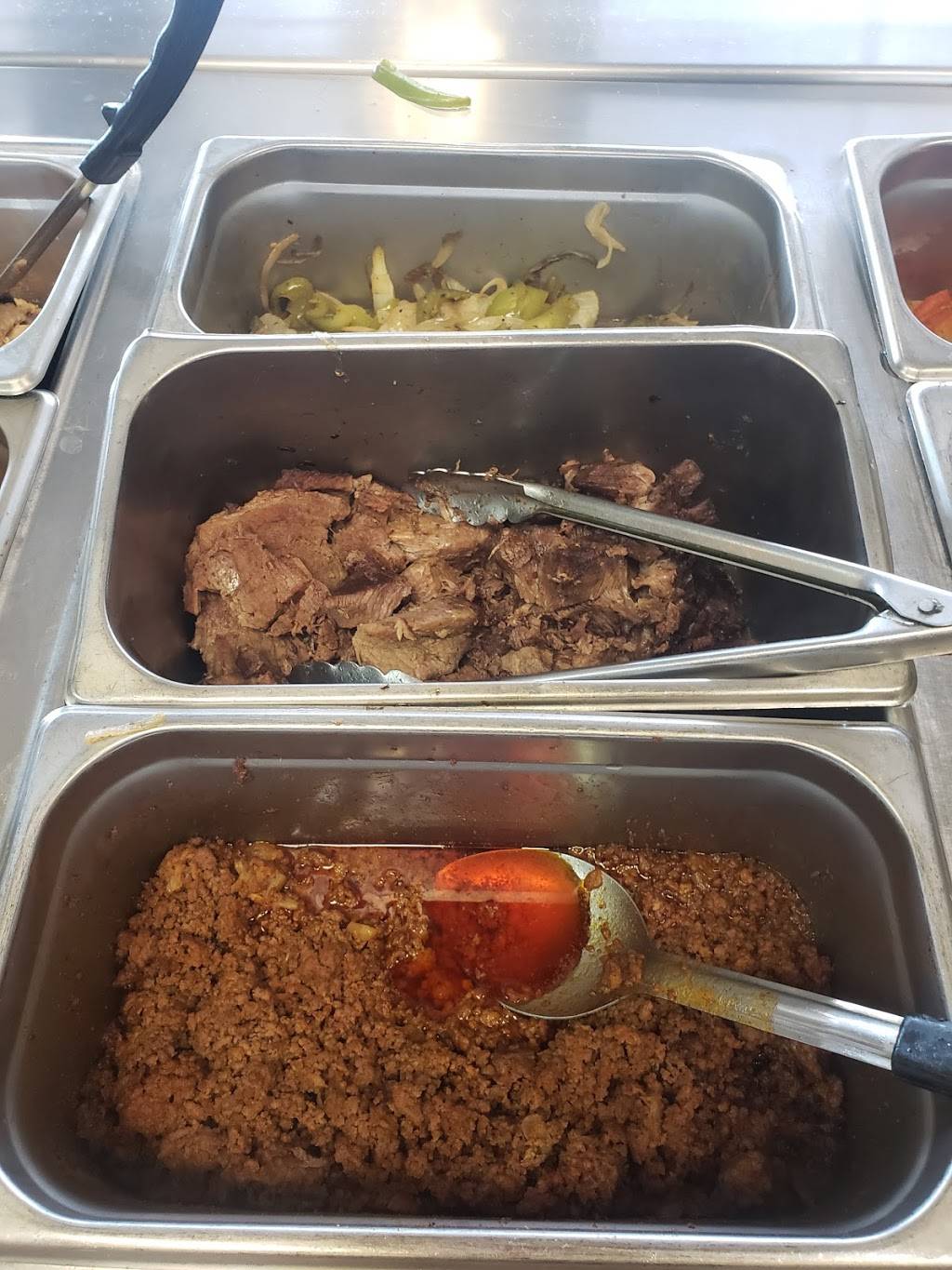 Amigos street tacos | restaurant | 5823 17 Mile Rd, Sterling Heights, MI 48310, USA | 3134299090 OR +1 313-429-9090