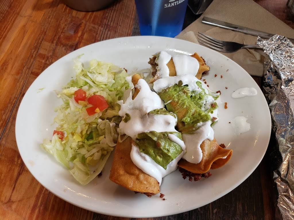 Santiagos Mexican Restaurant | restaurant | 1477 E Eisenhower Blvd, Loveland, CO 80537, USA | 9706220332 OR +1 970-622-0332