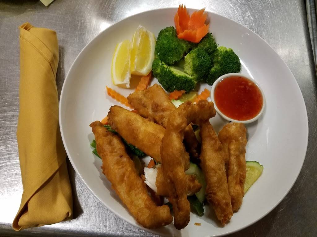 Charm Thai | restaurant | 7426 Broadview Rd, Parma, OH 44134, USA | 2166420301 OR +1 216-642-0301