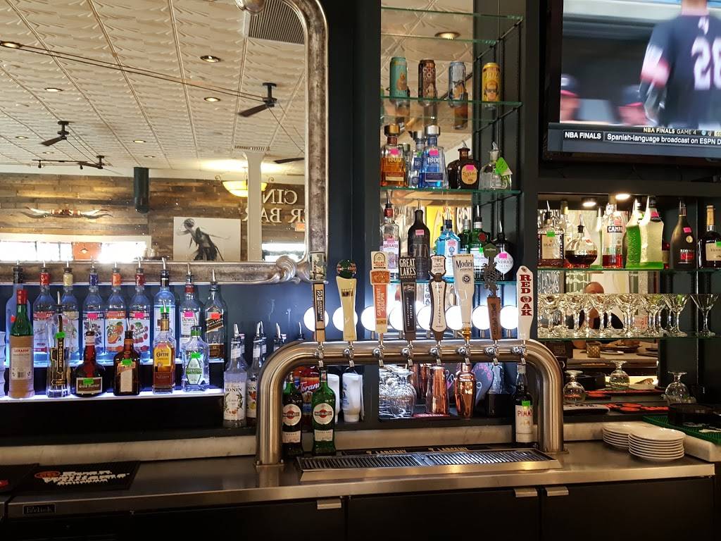 Cin Cin Burger Bar | restaurant | 1425 W 1st St, Winston-Salem, NC 27101, USA | 3369998413 OR +1 336-999-8413