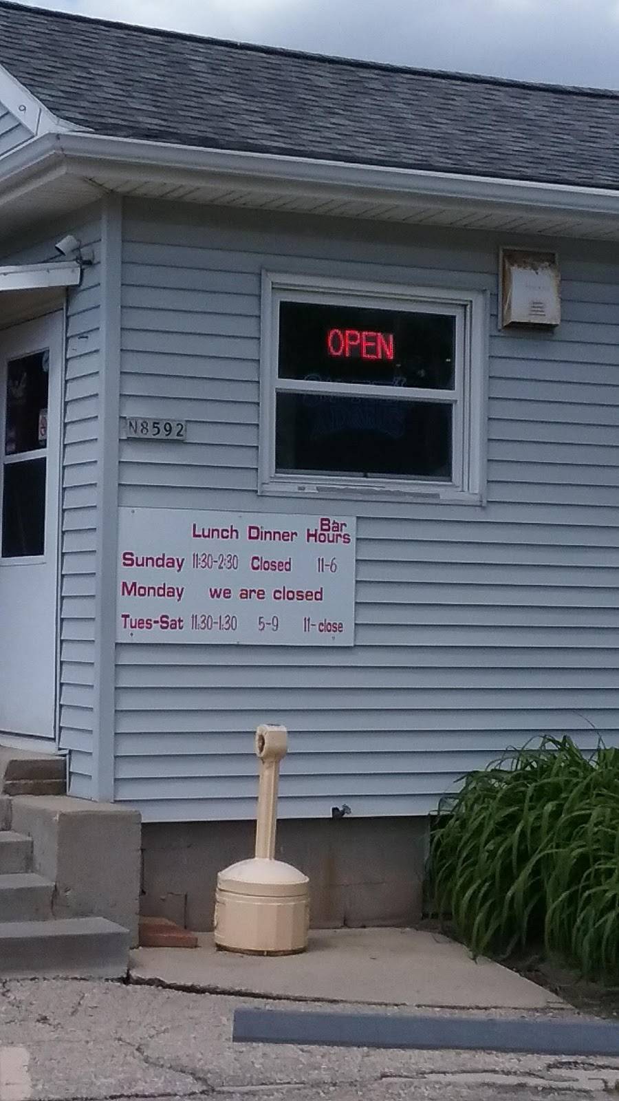 Chances Bar & Grill | restaurant | N8592 Front St, Burnett, WI 53922, USA | 9206892626 OR +1 920-689-2626