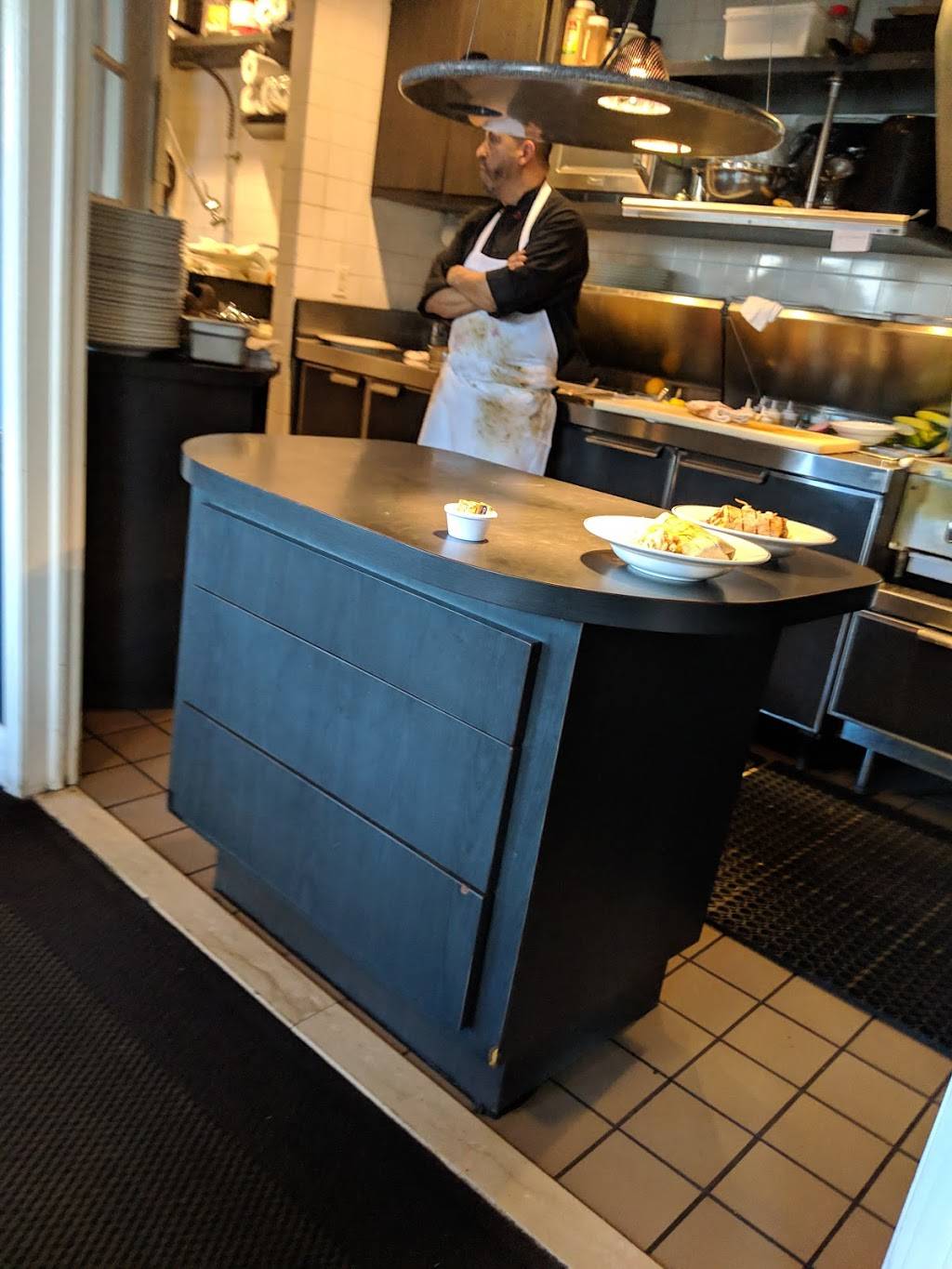 Raven Tea Room | restaurant | 740 River Rd, Fair Haven, NJ 07704, USA | 7327476446 OR +1 732-747-6446