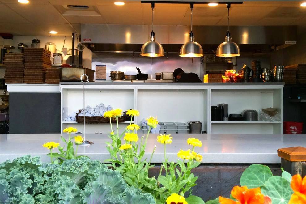 Chop Shop Casual Urban Eatery Colfax | restaurant | 4990 E Colfax Ave, Denver, CO 80220, USA | 7205507665 OR +1 720-550-7665