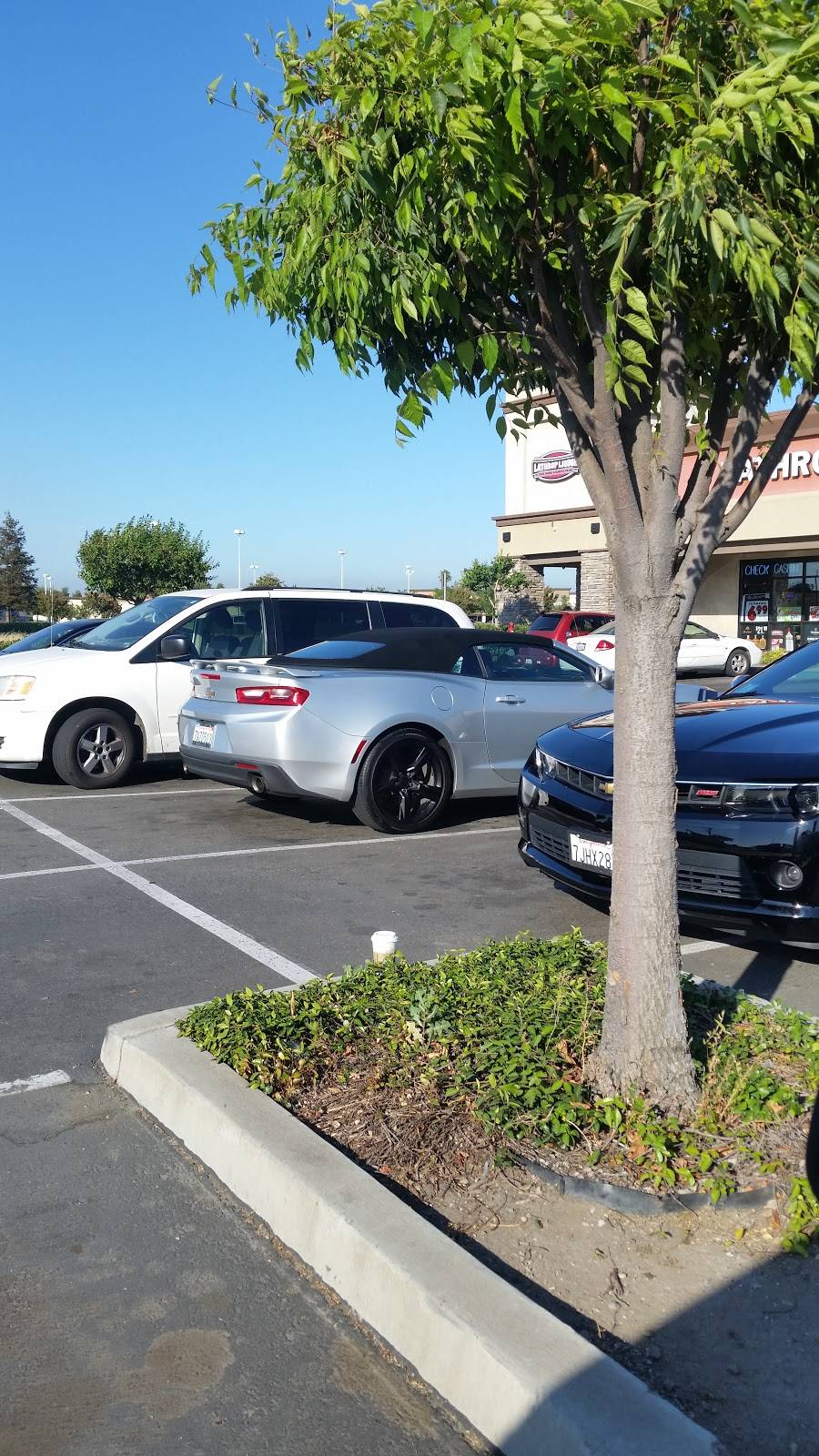 Subway Restaurants | restaurant | 15328 Harlan Rd, Lathrop, CA 95330, USA | 2096654346 OR +1 209-665-4346