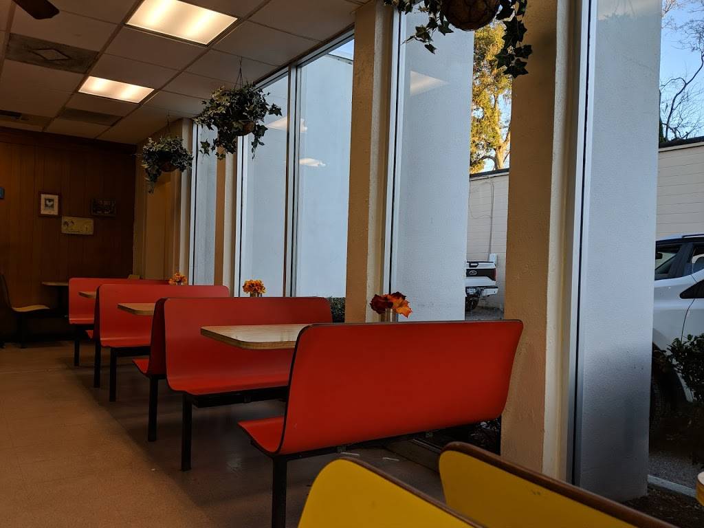 Maryland Fried Chicken | restaurant | 4414, 111 Ribaut Rd, Beaufort, SC 29902, USA | 8435248766 OR +1 843-524-8766